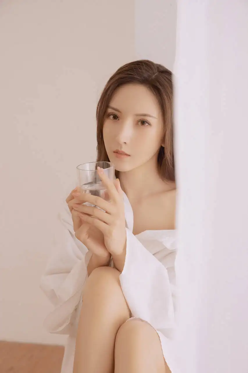 昭通贵阳私人伴游幼师费费子