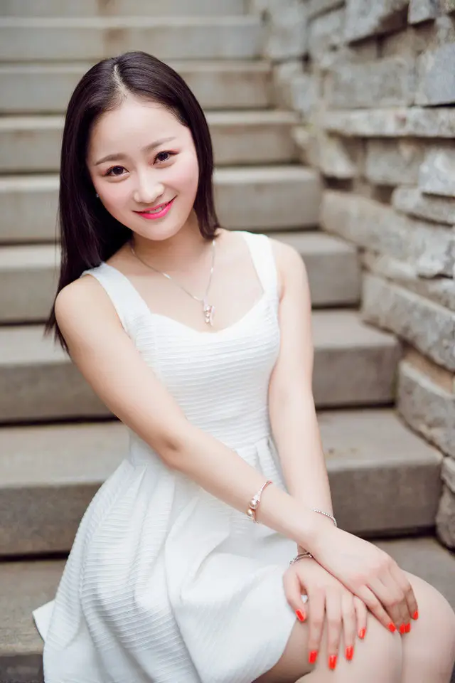 昭通温州私人伴游商务伴游乔妹的联系方式！
