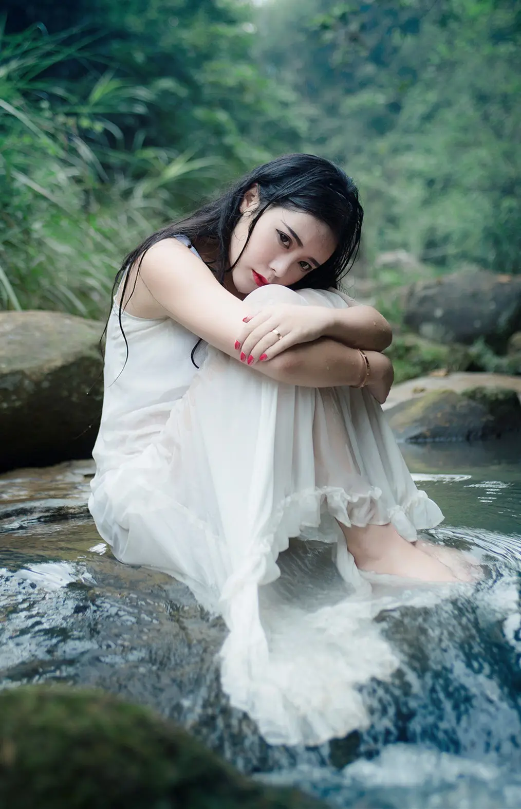 昭通郑州高端私人伴游小野梨子
