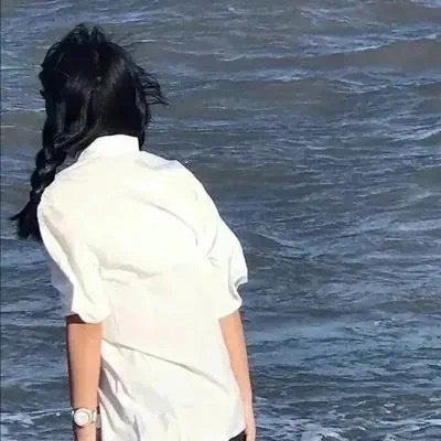 昭通伴游女生武映颖的资料