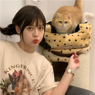 昭通伴游女生星晓莉的资料