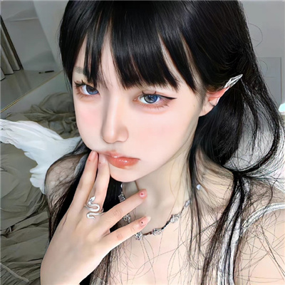 昭通伴游女生孛安春的资料